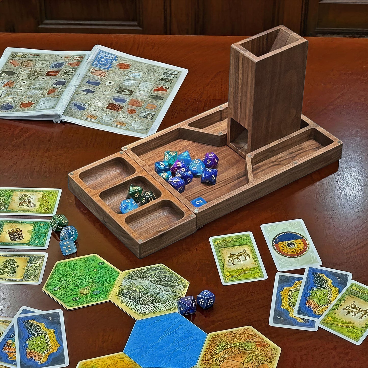 wooden-magnetic-dice-tower-with-tray