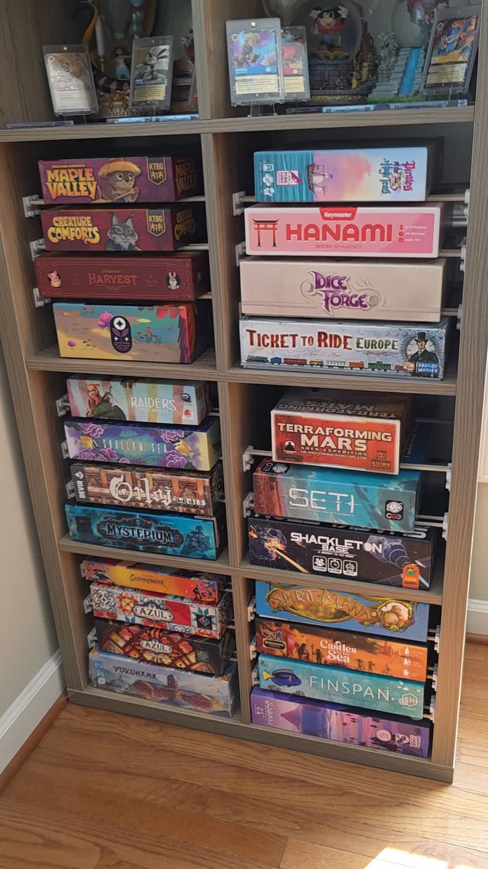 board game storage organizer for tabletop games and gaming accessories