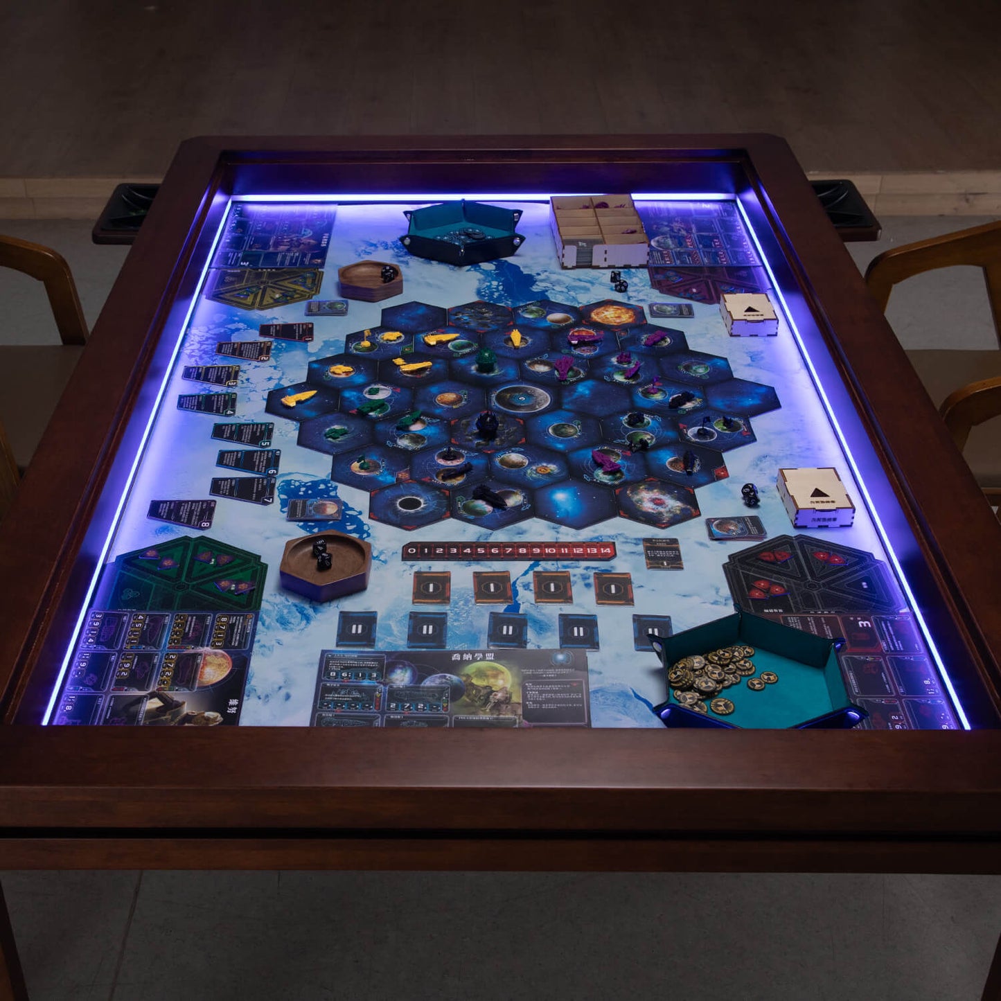 LED Kingswood (3×5'): The Royal Game Table