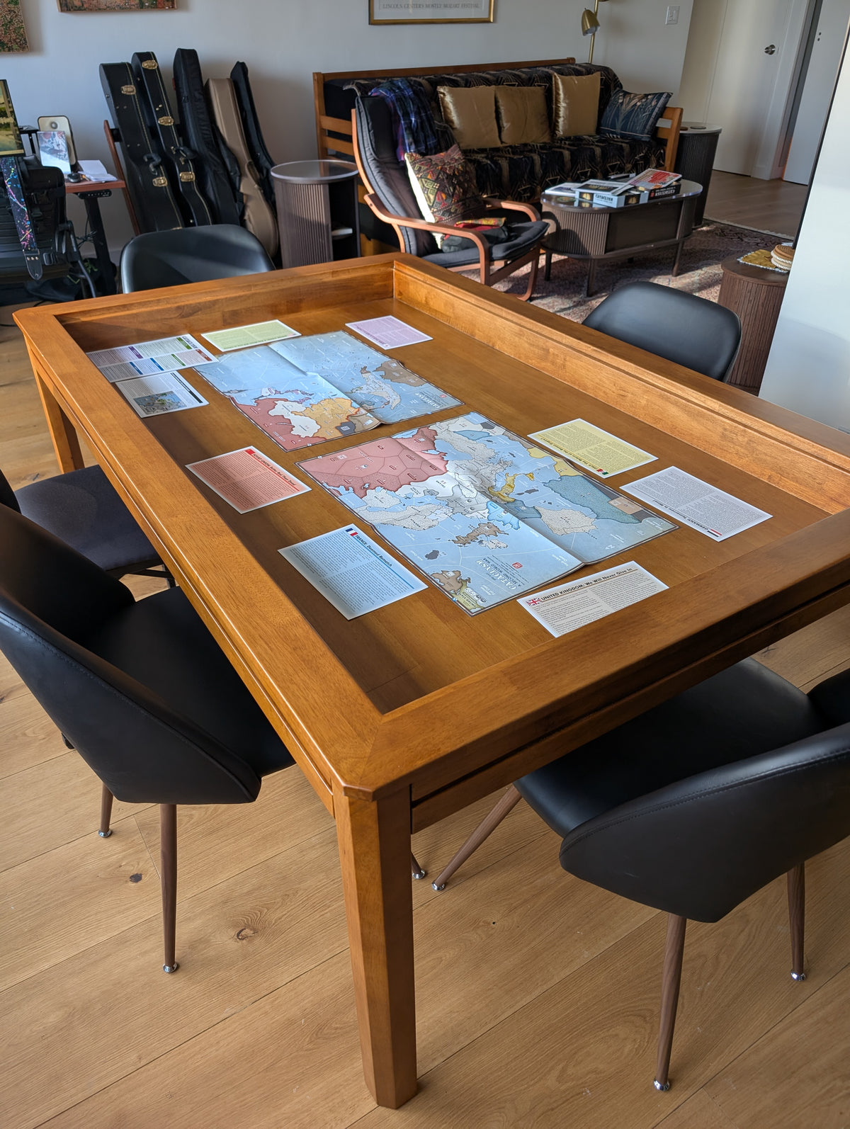 Standard Kingswood (3×5'): The Royal Game Table