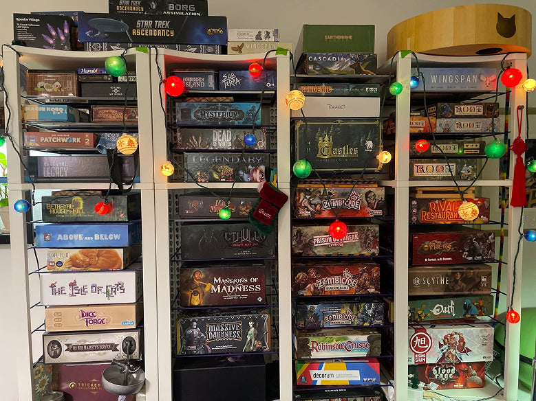 Triple ShortThrone with 20 shelves