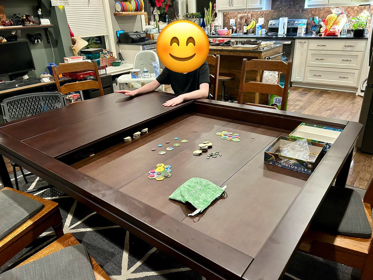 LED Kingswood (4×6'): The Royal Game Table
