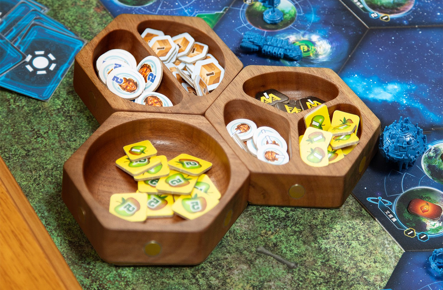 Gaming Table Accessories Hexagon Wooden Magnetic Trays | BoxKing Gaming