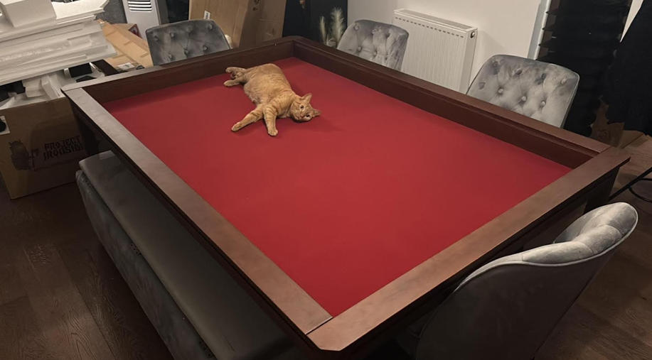Standard Kingswood (4×6'): The Royal Game Table