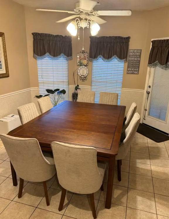Standard Kingswood (4×6'): The Royal Game Table
