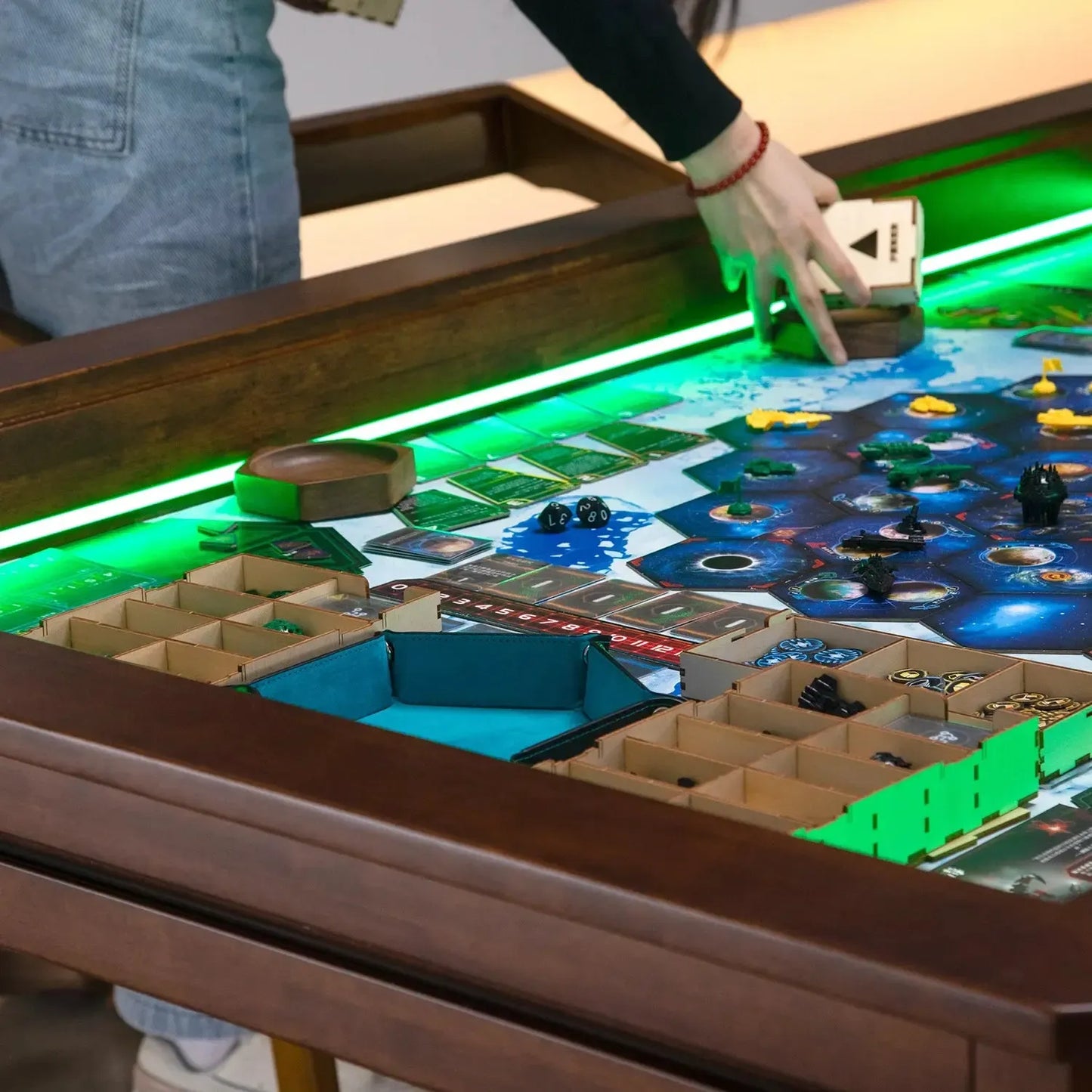 LED Kingswood (3×5'): The Royal Game Table | BoxKing Gaming
