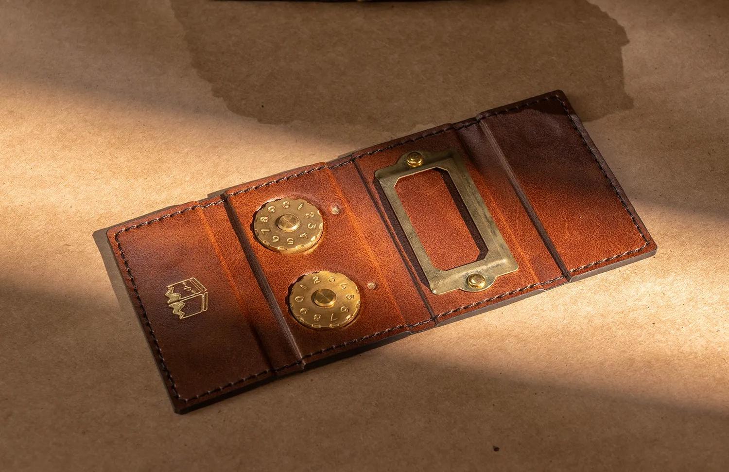 Magnetic Foldable Player Tracker (Stat Counter)