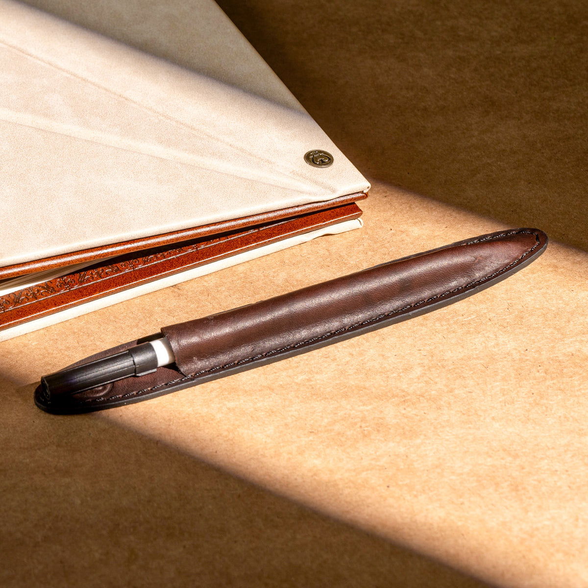 Magnetic pencil pouch