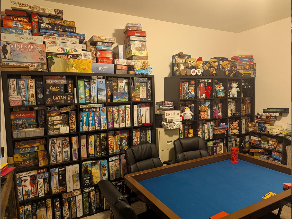 BoxKing + 14 extra wide shelves + 32 shelves