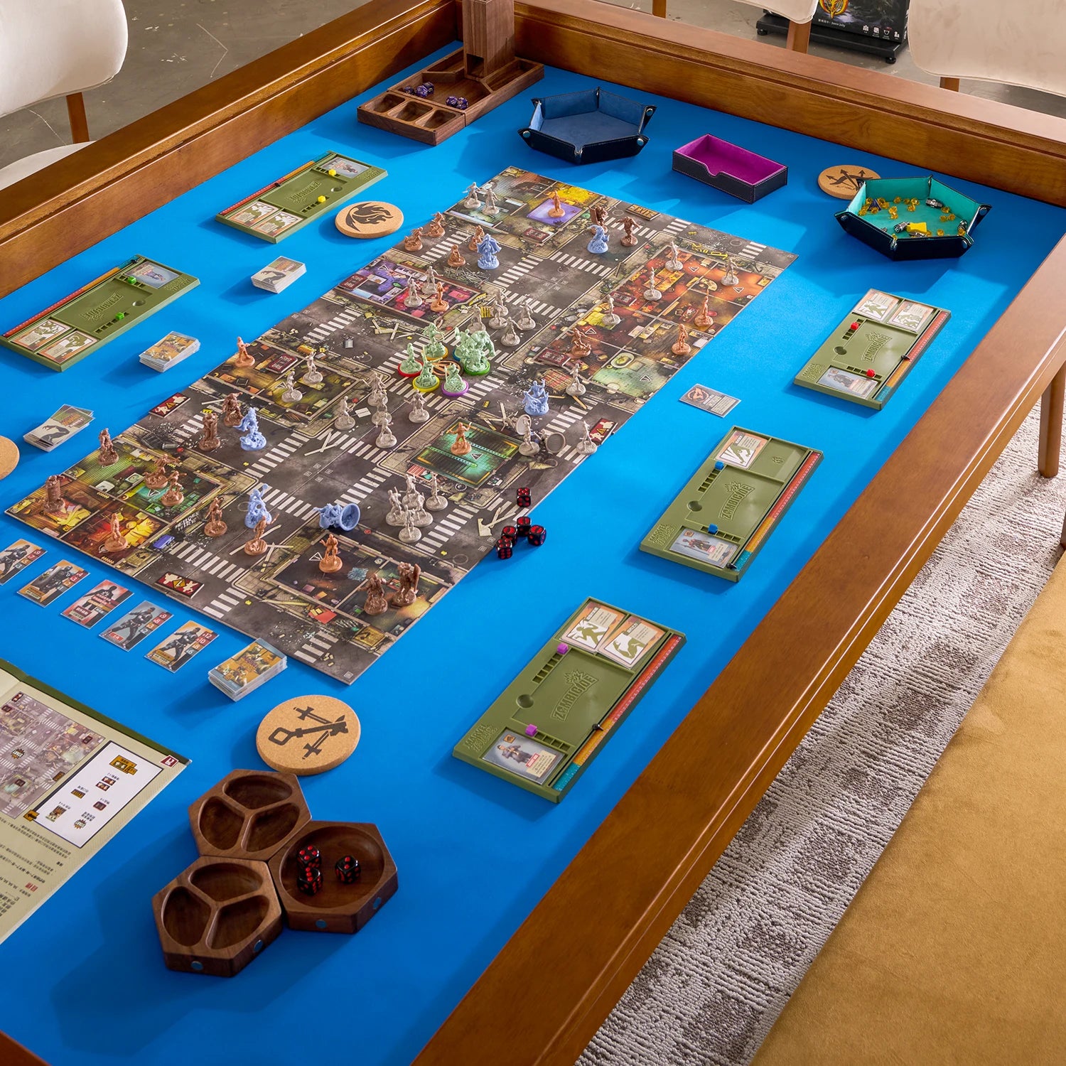 standard-kingswood4×6-the-royal-board-gaming-table