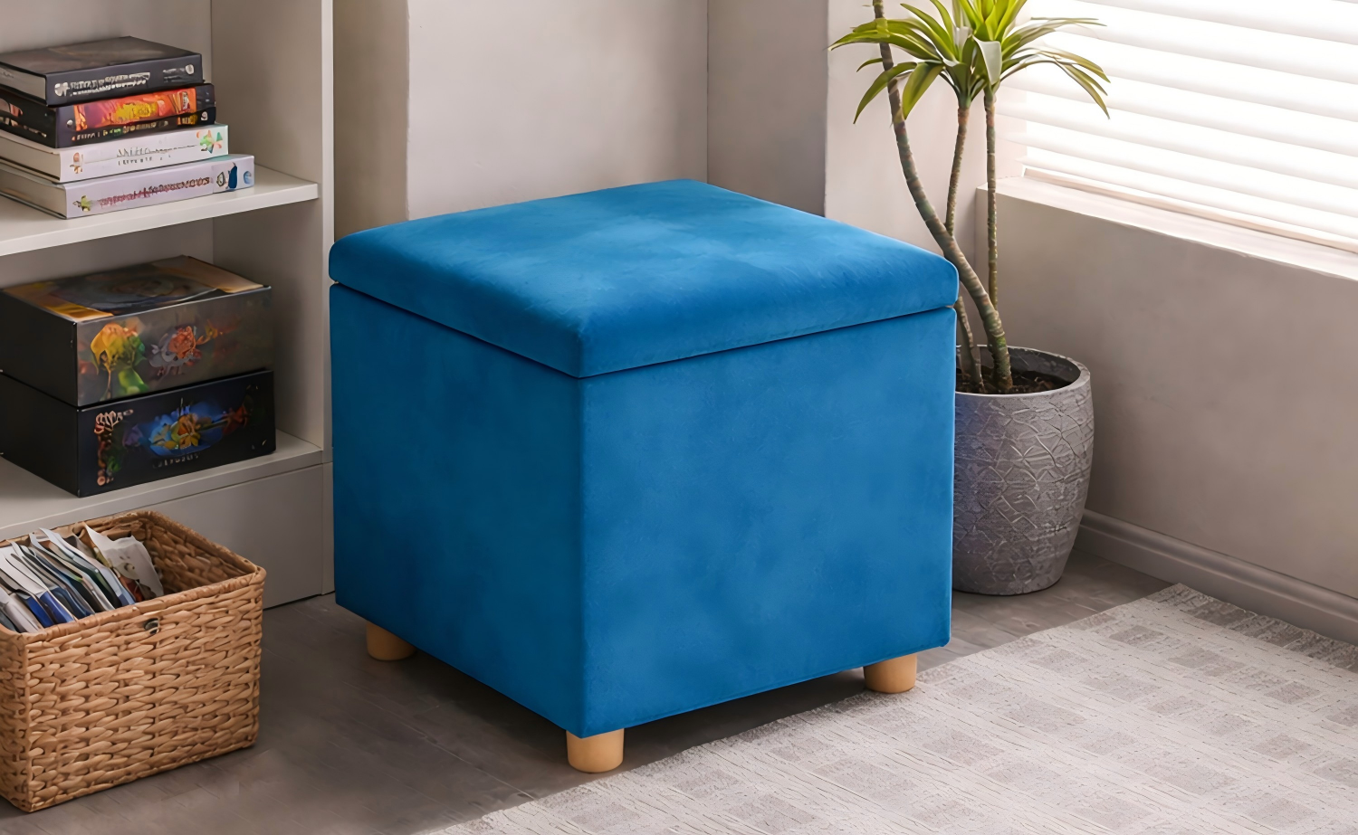 Topper & Accessory Storage Box – lifestyle photo | BoxKing Gaming

