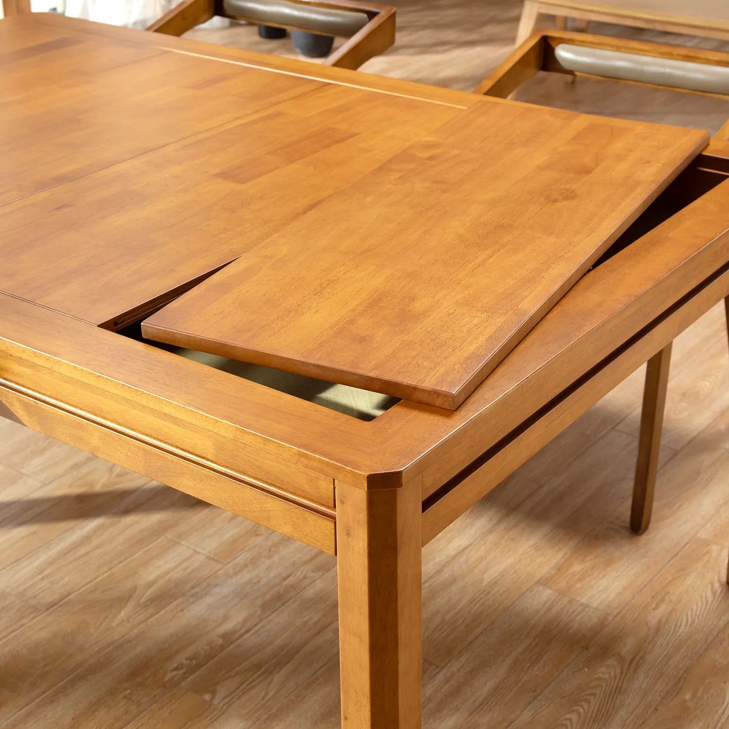 Standard Kingswood (4×6'): The Royal Game Table in Yes / Opulent Oak | BoxKing Gaming