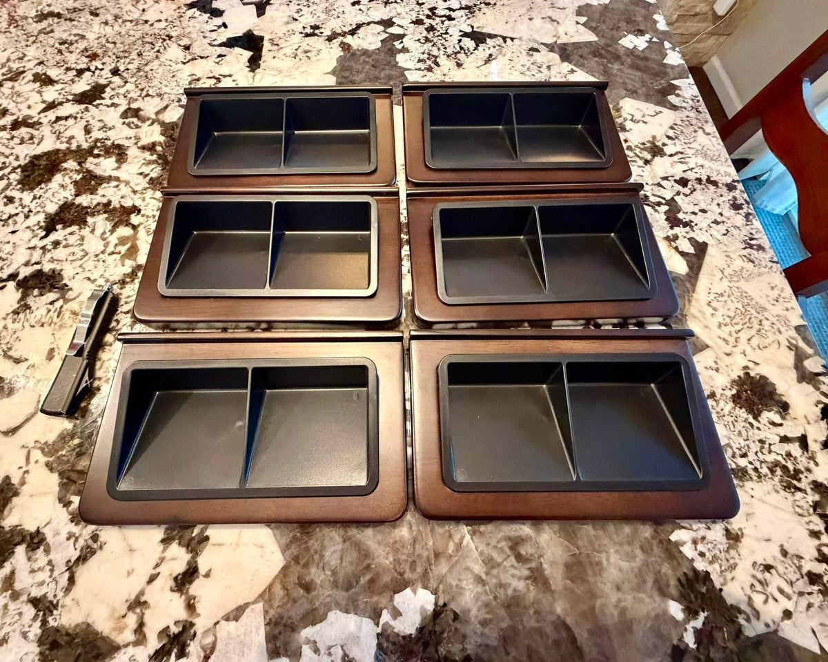 DECK AND DISCARD Holders for Wooden Table